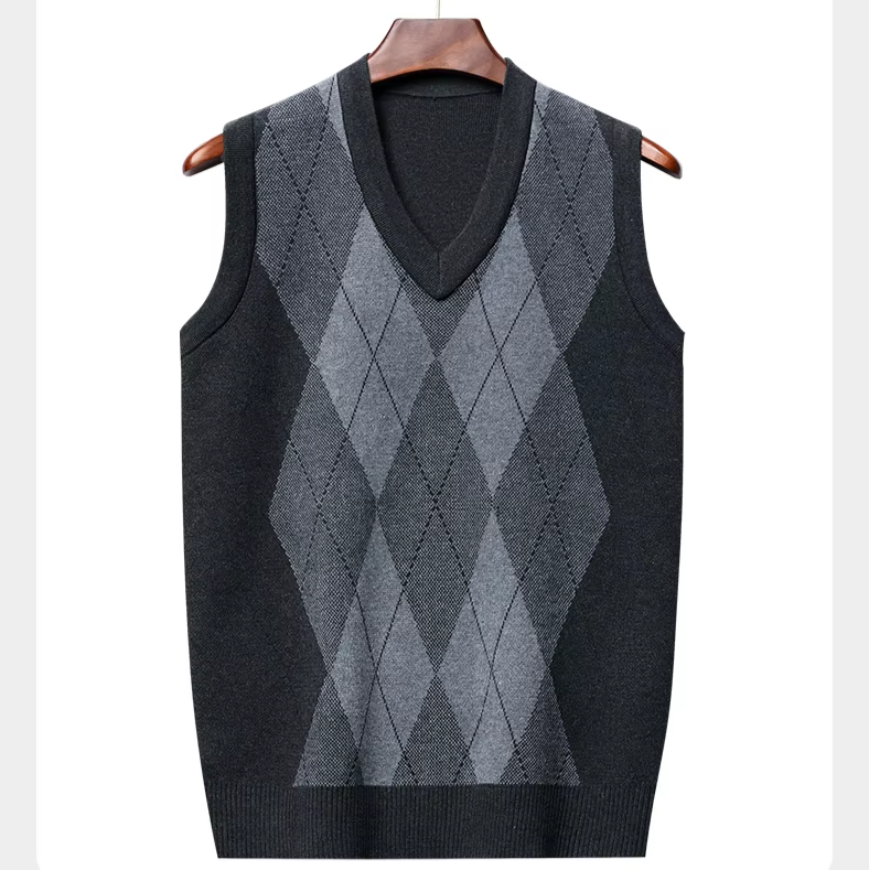 Pull sans manche col V à motif carreaux