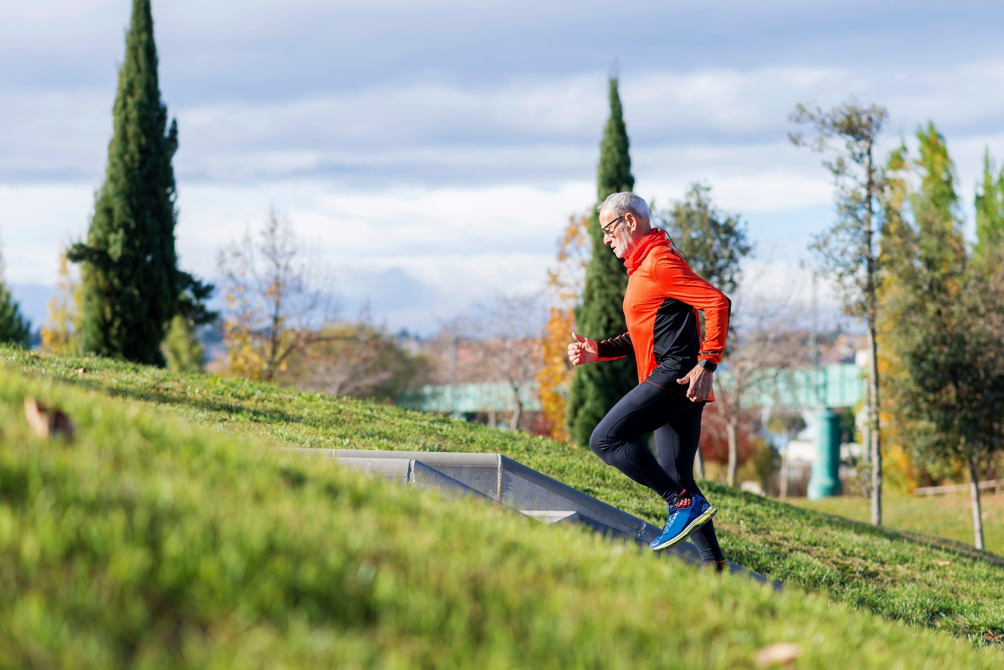 Les chaussures adaptées pour les seniors : comment bien choisir pour un confort optimal