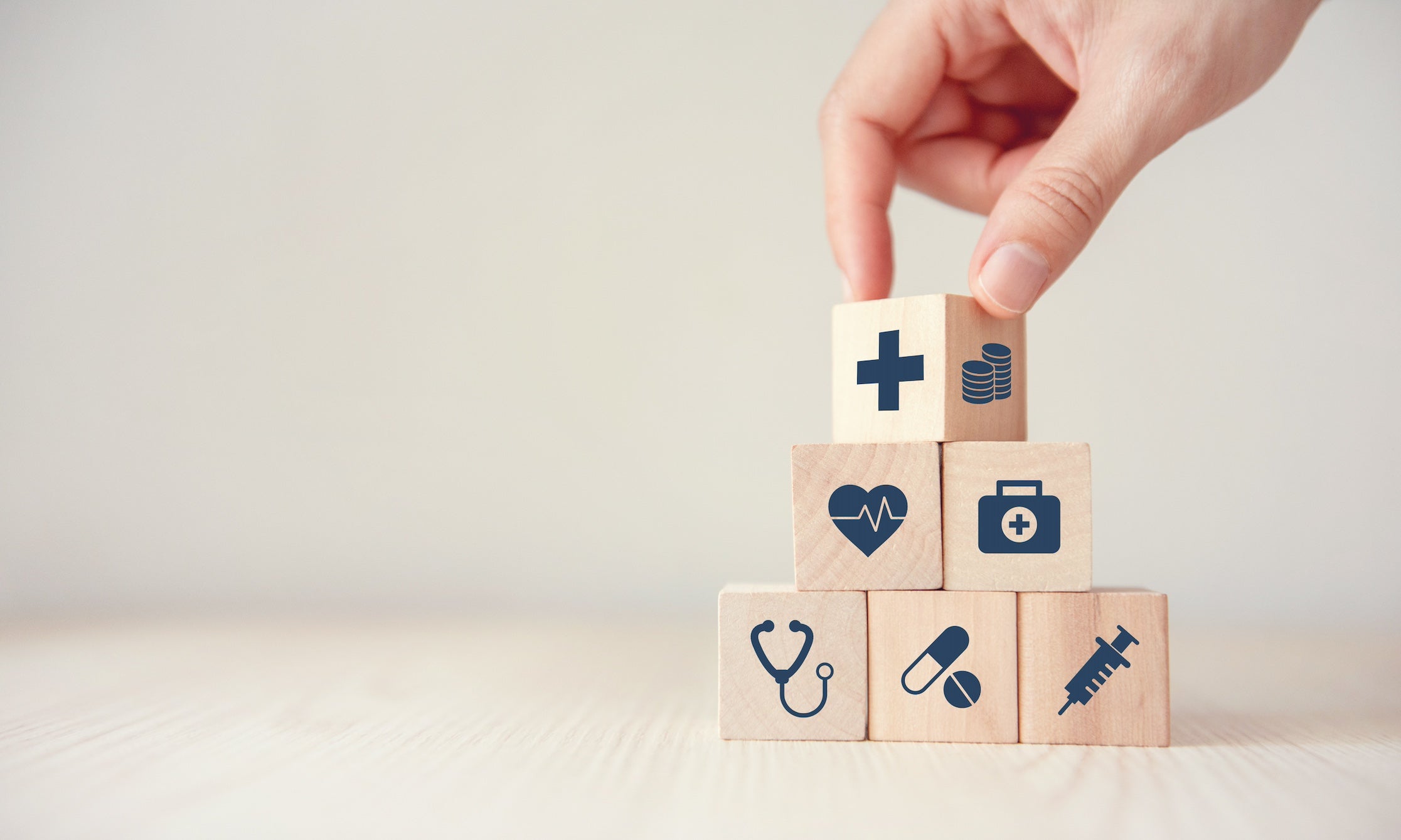 L'importance des bilans de santé réguliers après 50 ans