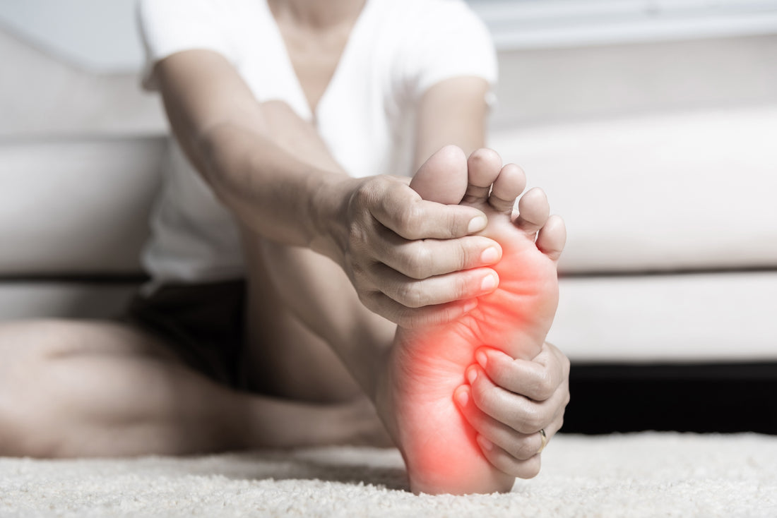 Conseils pour soulager la douleur au pied chez les personnes âgées