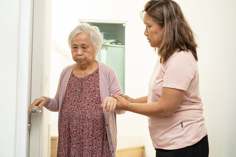 Aménager sa maison pour éviter les chutes : conseils pratiques pour un quotidien plus sûr