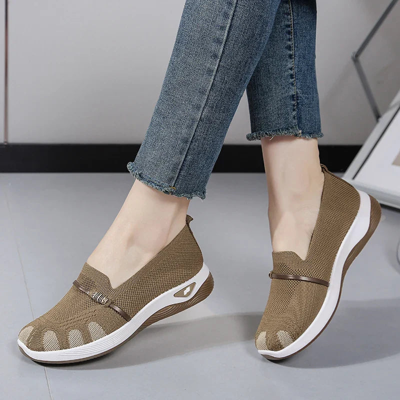 Chaussures Slip-On de Marche à Enfiler en Marille Respirante