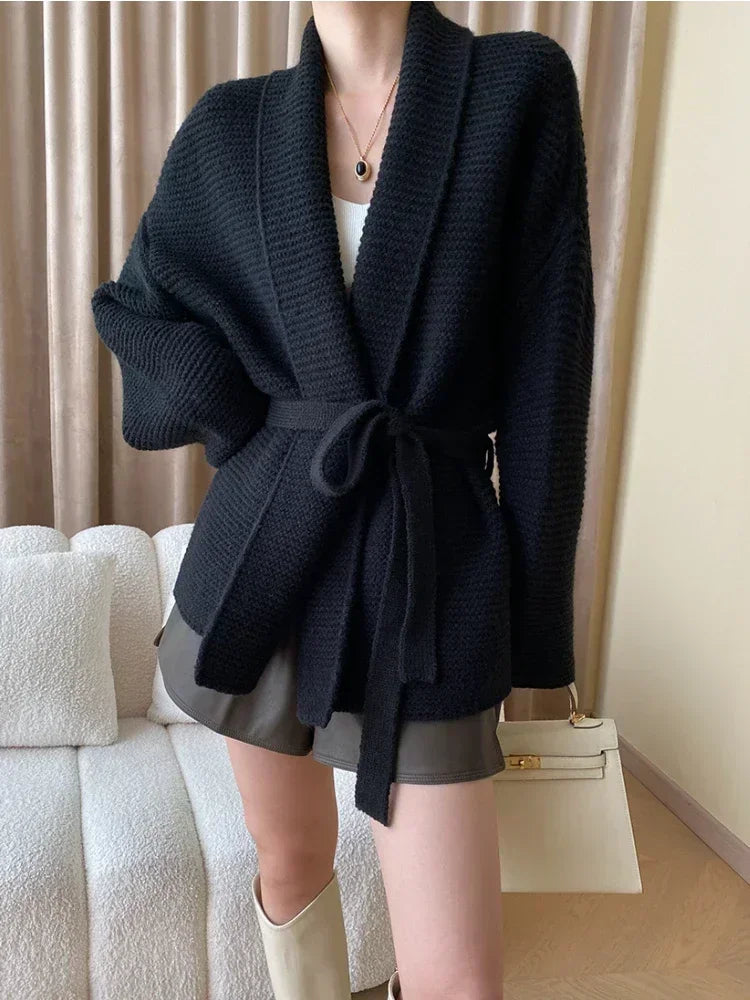 Cardigan en maille avec ceinture à nouer