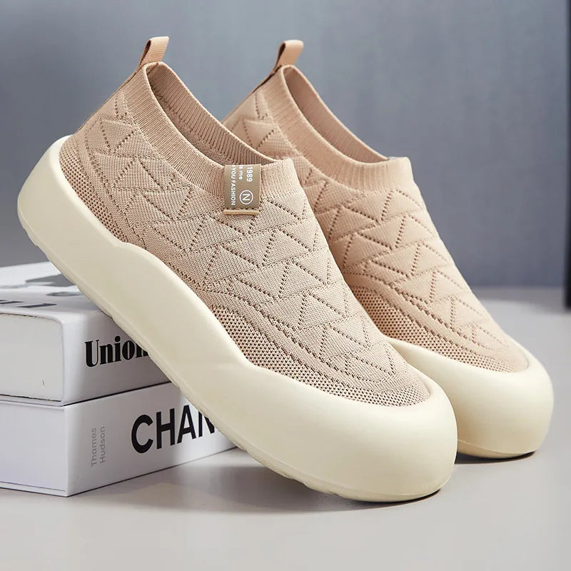 Slip-On en Maille Respirante à Large Semelle