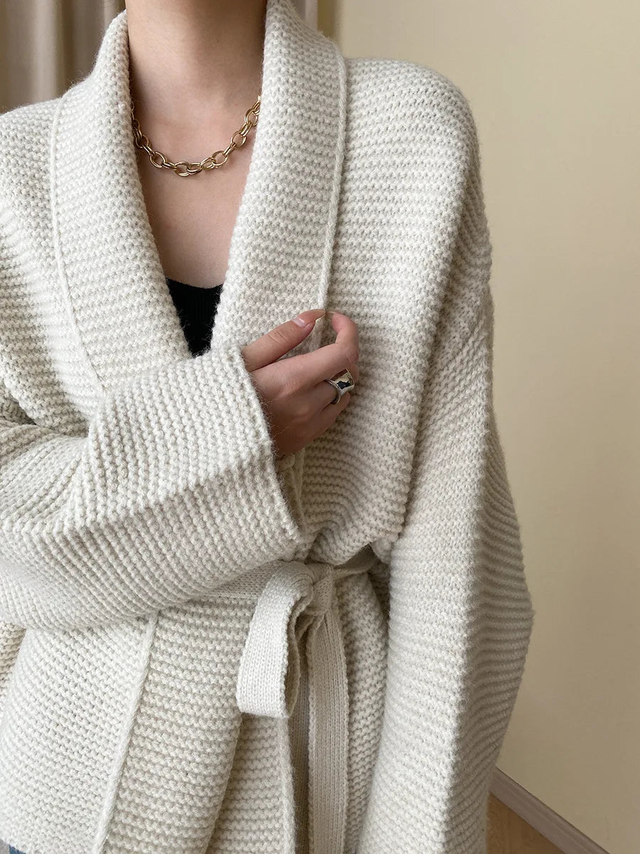 Cardigan en maille avec ceinture à nouer