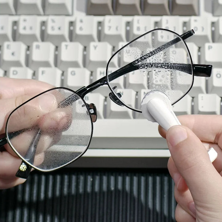 Mini Nettoyeur Spray de Lunettes & Écrans 3 en 1